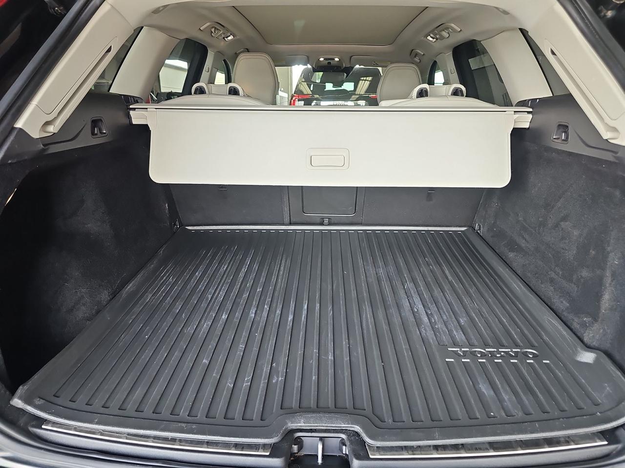 2021 Volvo XC60 INSCRIPTN